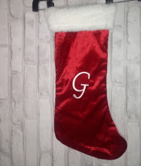 custom embroidered stocking with a G - Picture 1 of 12